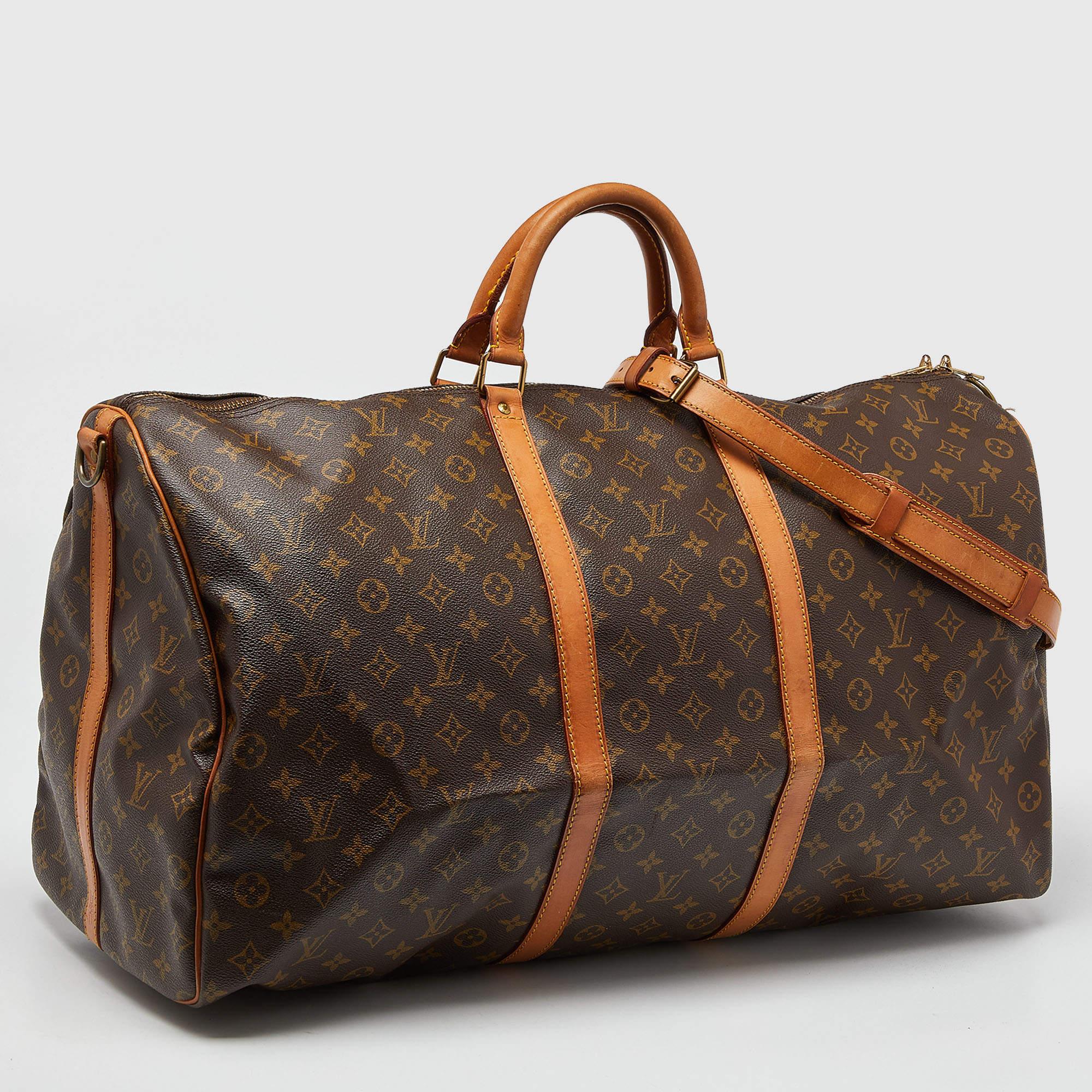 Louis Vuitton Monogram Canvas Keepall Bandouliere 60 Bag In Good Condition In Dubai, Al Qouz 2