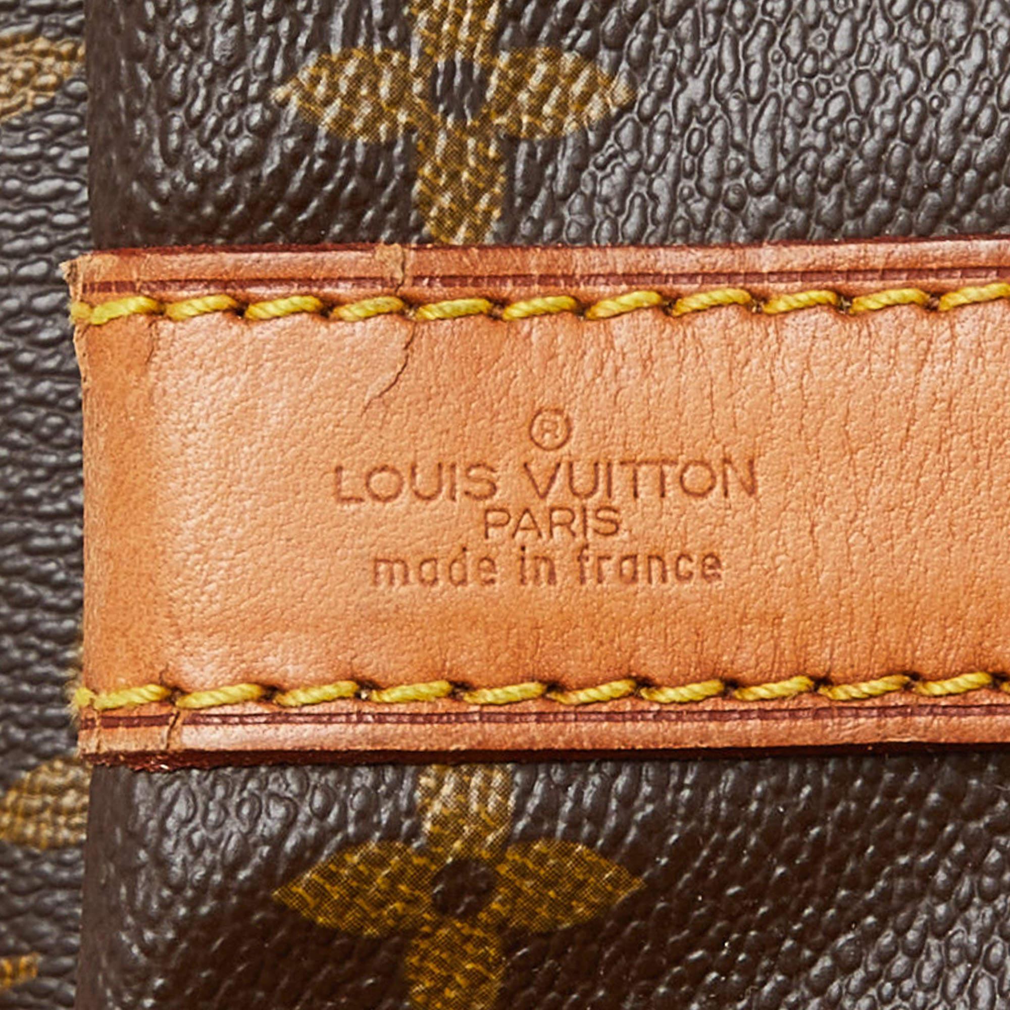 Louis Vuitton - Sac Keepall Bandouliere 60 en toile avec monogramme en vente 5