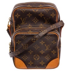 Louis Vuitton Monogram Canvas Leather Amazone Crossbody Bag 