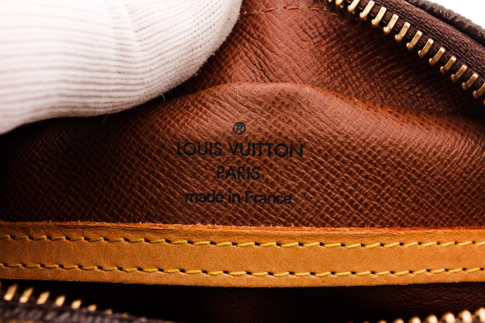 louis vuitton blois crossbody bag