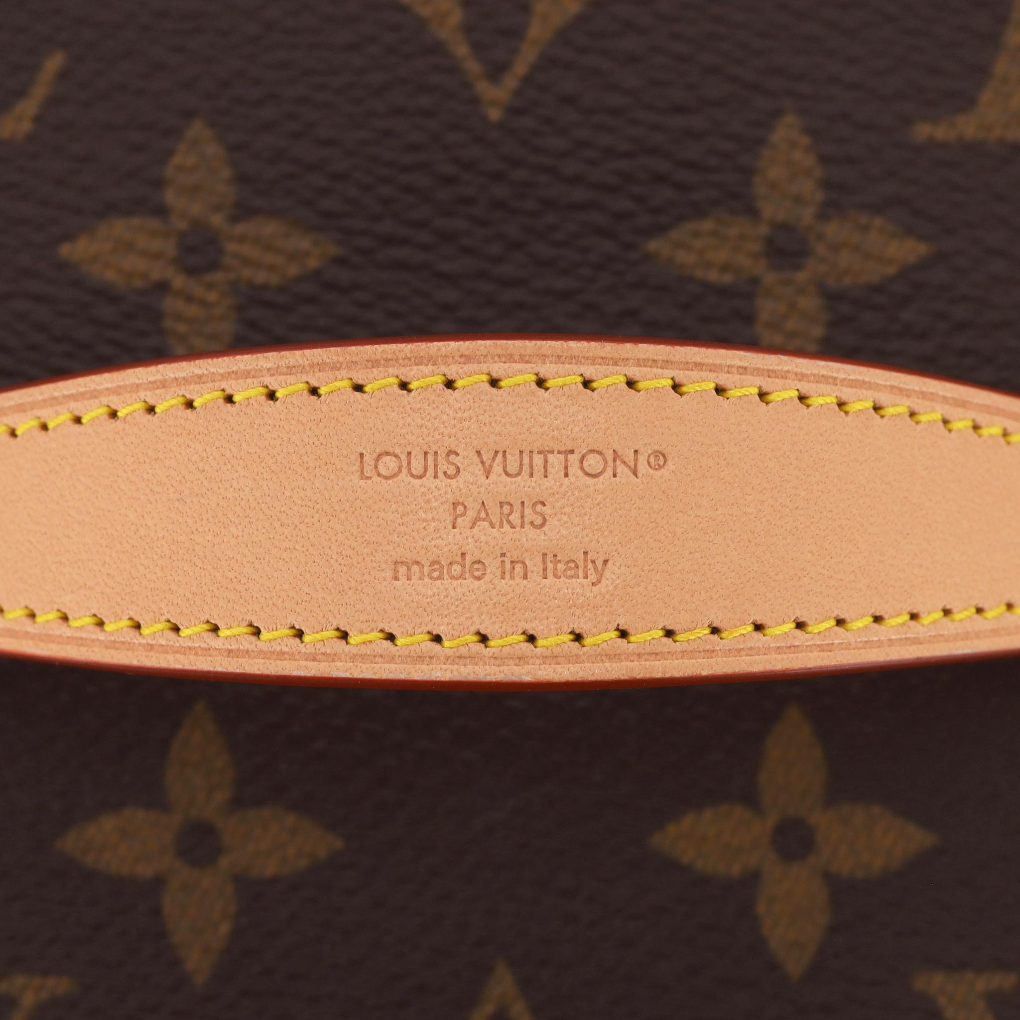 Ciotola per cani in tela e pelle Louis Vuitton Monogram in vendita 3