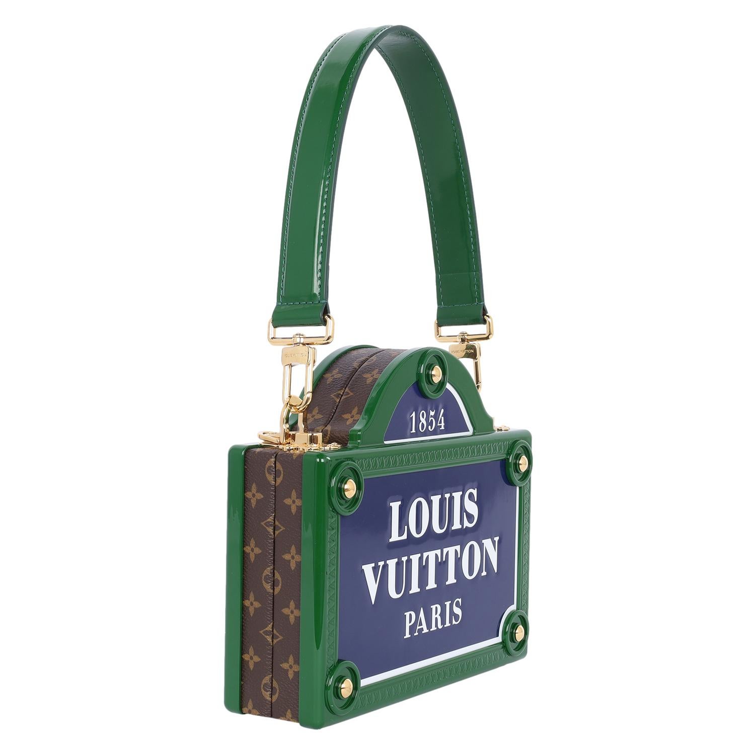 Women's Louis Vuitton Petite Malle Blue Vertical Monogram Canvas Medium Blue Green For Sale