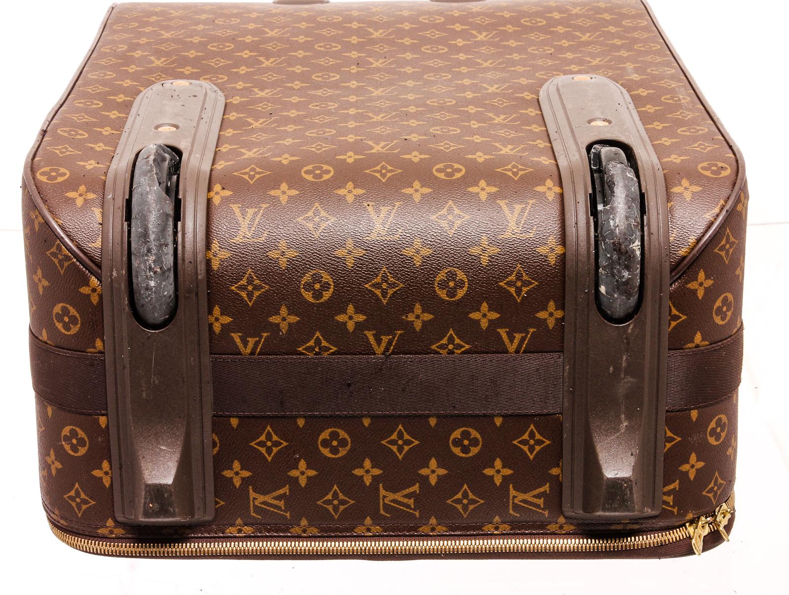 Louis Vuitton Monogram Segeltuch Leder Pegase 70 cm Reisegepäck im Zustand „Gut“ in Irvine, CA