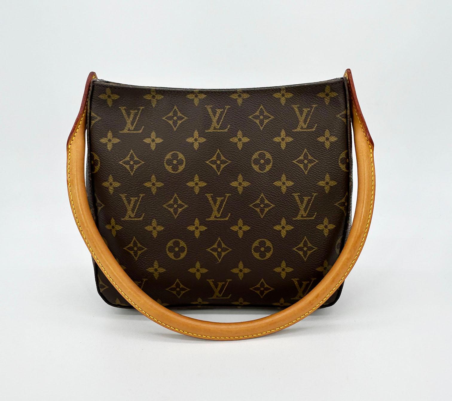 Louis Vuitton Monogram Canvas Looping MM  For Sale 6