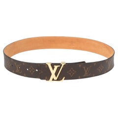 Louis Vuitton Brown Alligator LV Gold Tone Logo Belt For Sale at 1stDibs