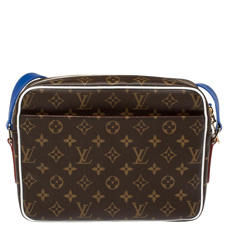 Louis Vuitton Monogram Canvas LVXNBA Nil Messenger Bag at 1stDibs