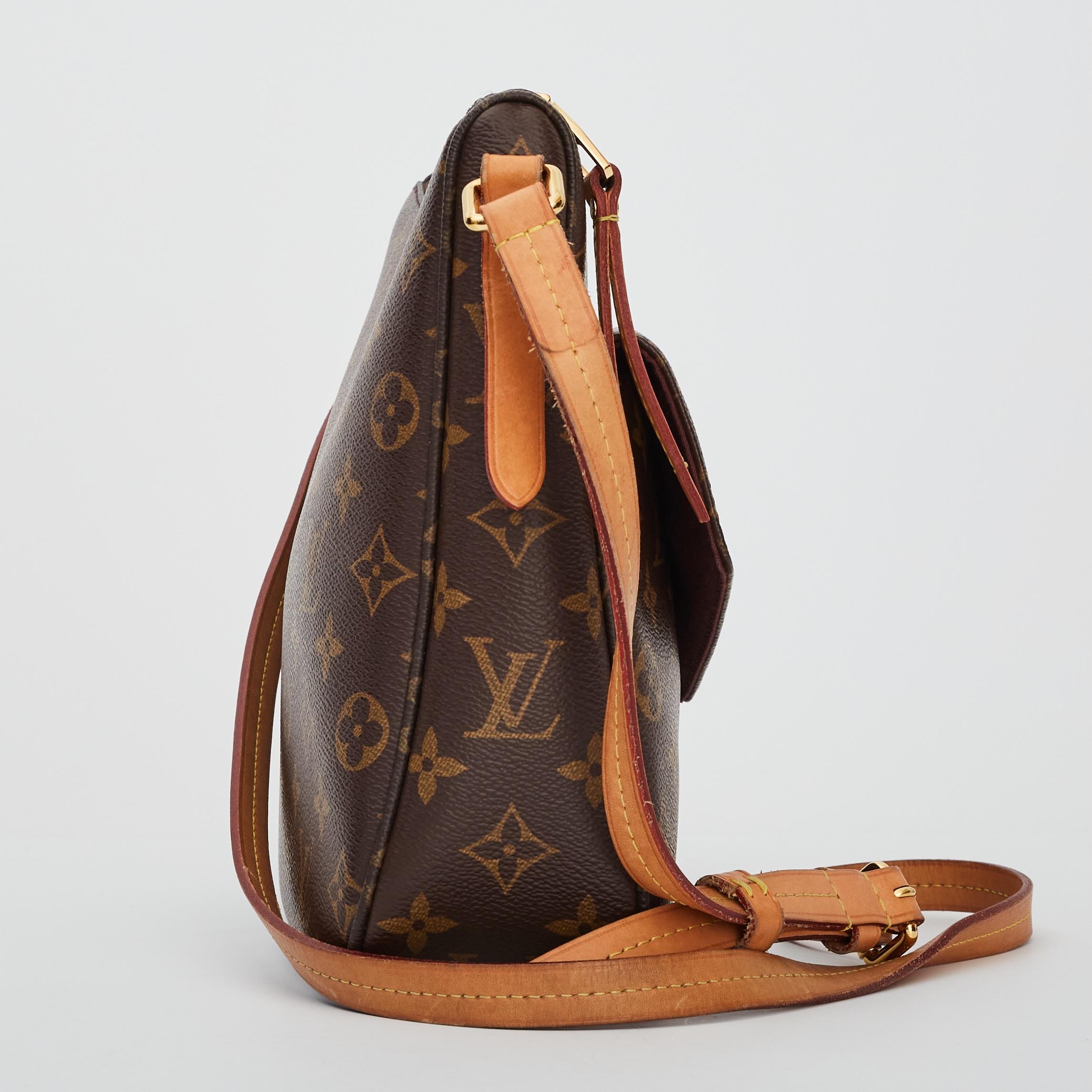 Louis Vuitton Monogrammierte Mabillon-Tasche aus Segeltuch (2017) (Schwarz)