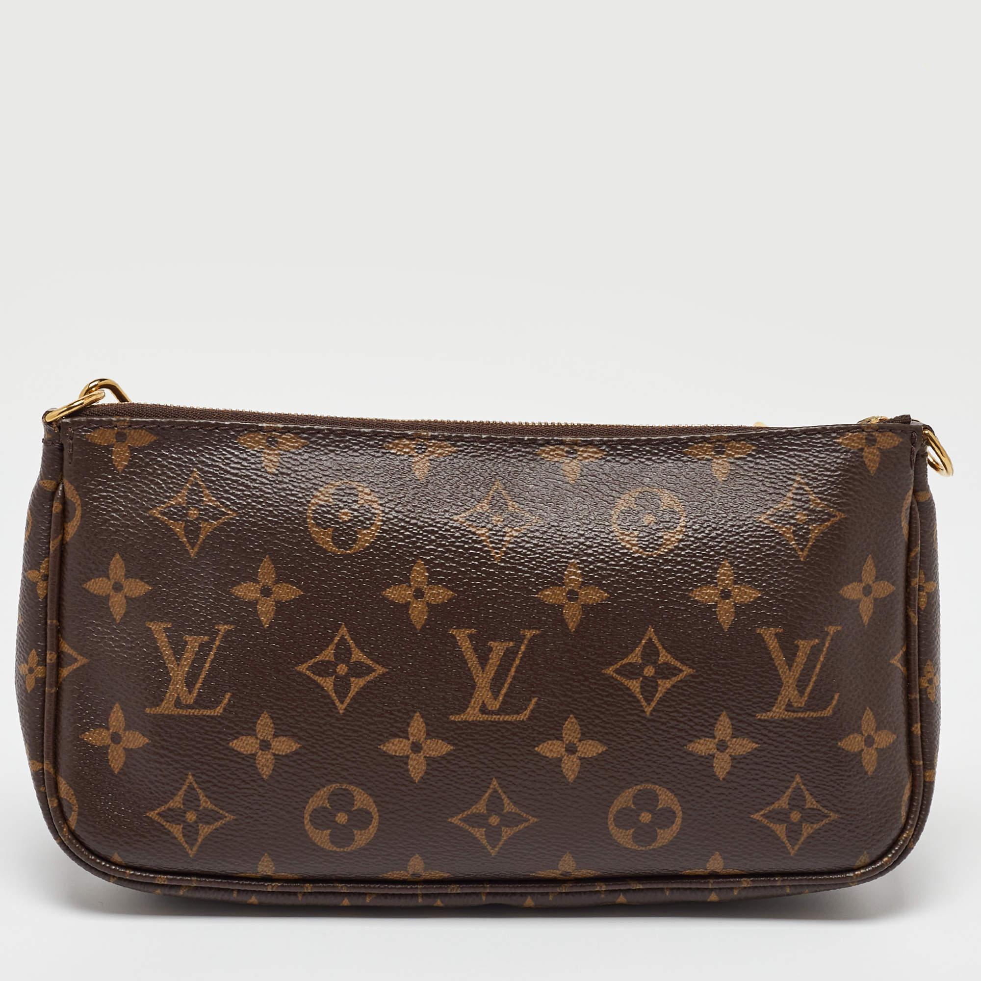 Louis Vuitton Monogram Canvas Multi Pochette Accessoires Bag In Good Condition In Dubai, Al Qouz 2