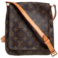 Louis Vuitton Musette Salsa Canvas Shoulder Bag (pre-owned) in Green