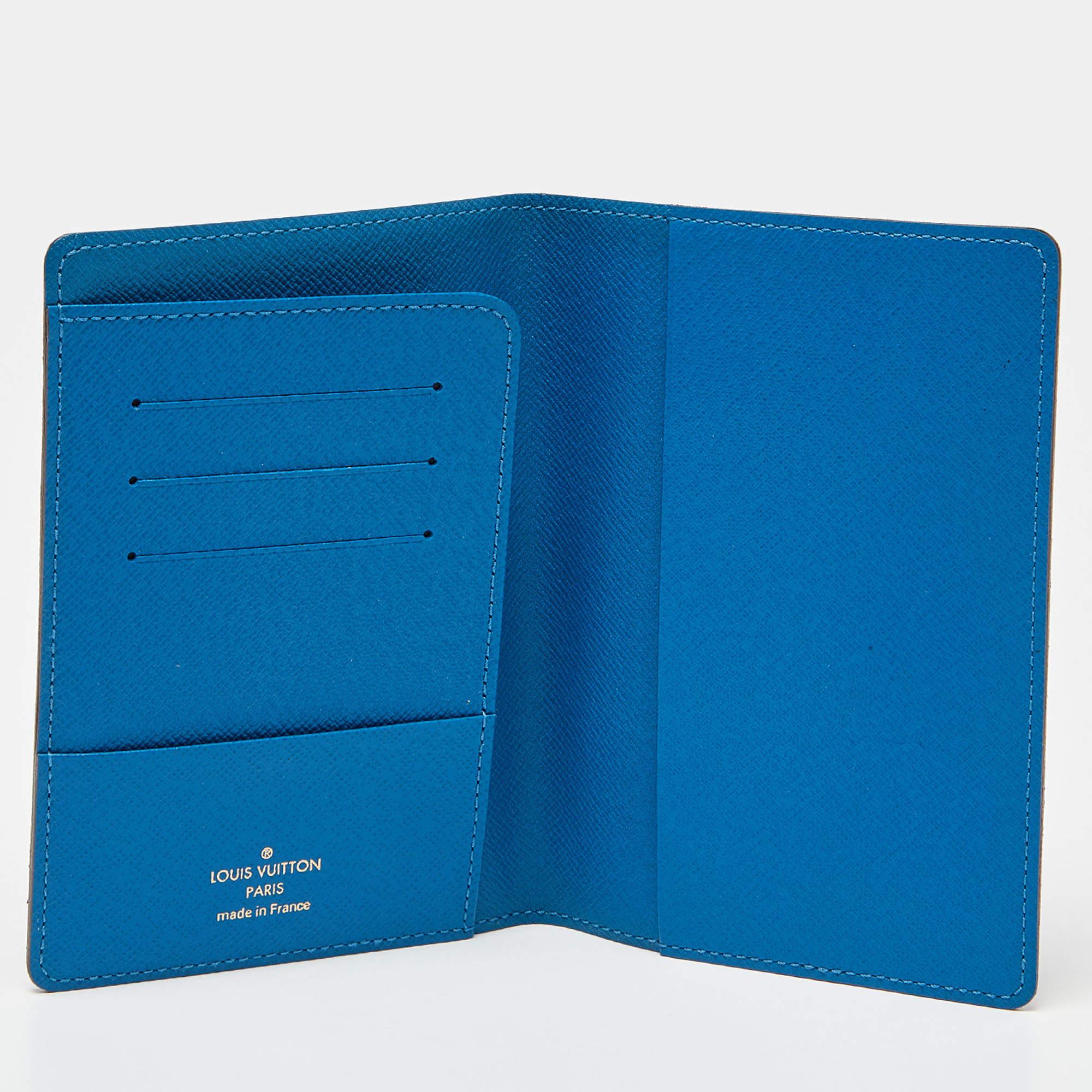 lv passport holder