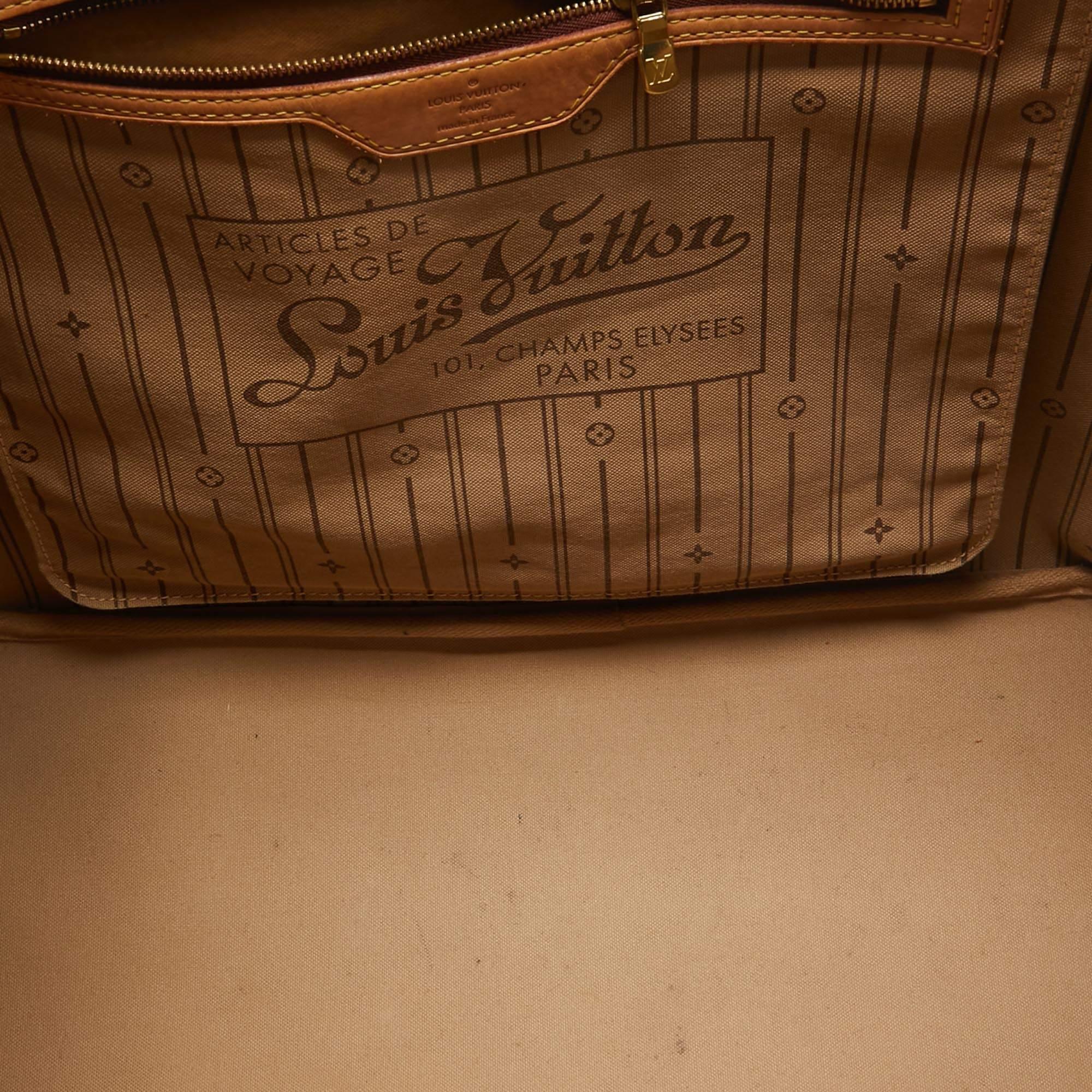 Louis Vuitton - Sac Neverfull GM en toile avec monogramme en vente 5