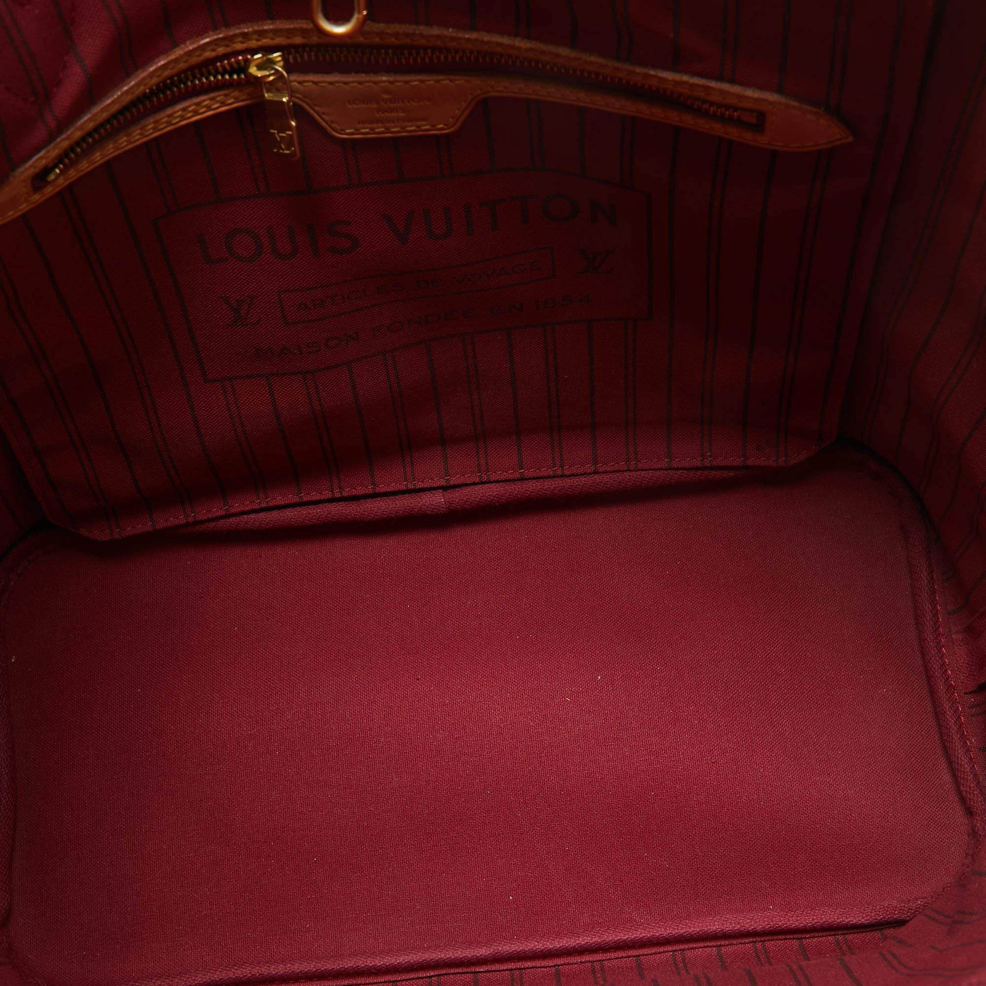 Louis Vuitton Monogram Canvas Neverfull MM Bag For Sale 6
