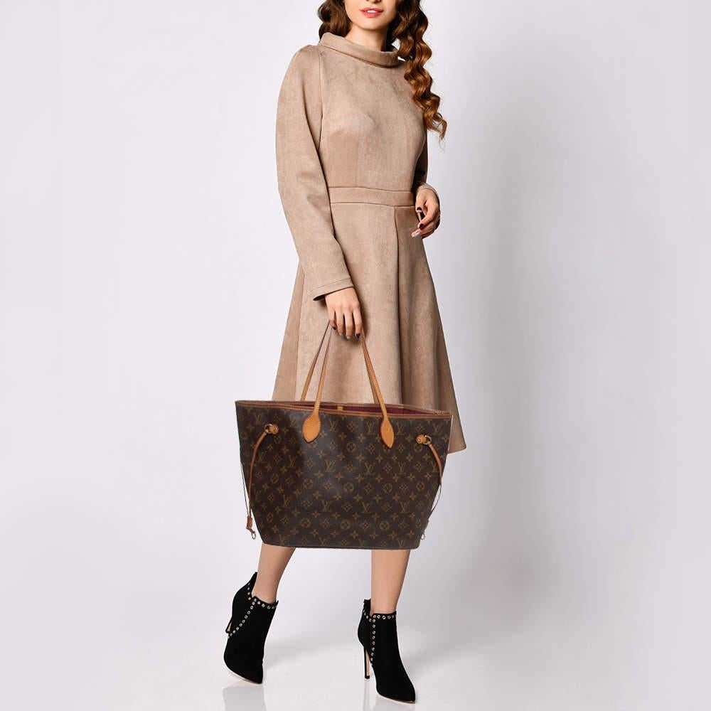 Louis Vuitton Monogram Canvas Neverfull MM Bag For Sale 7