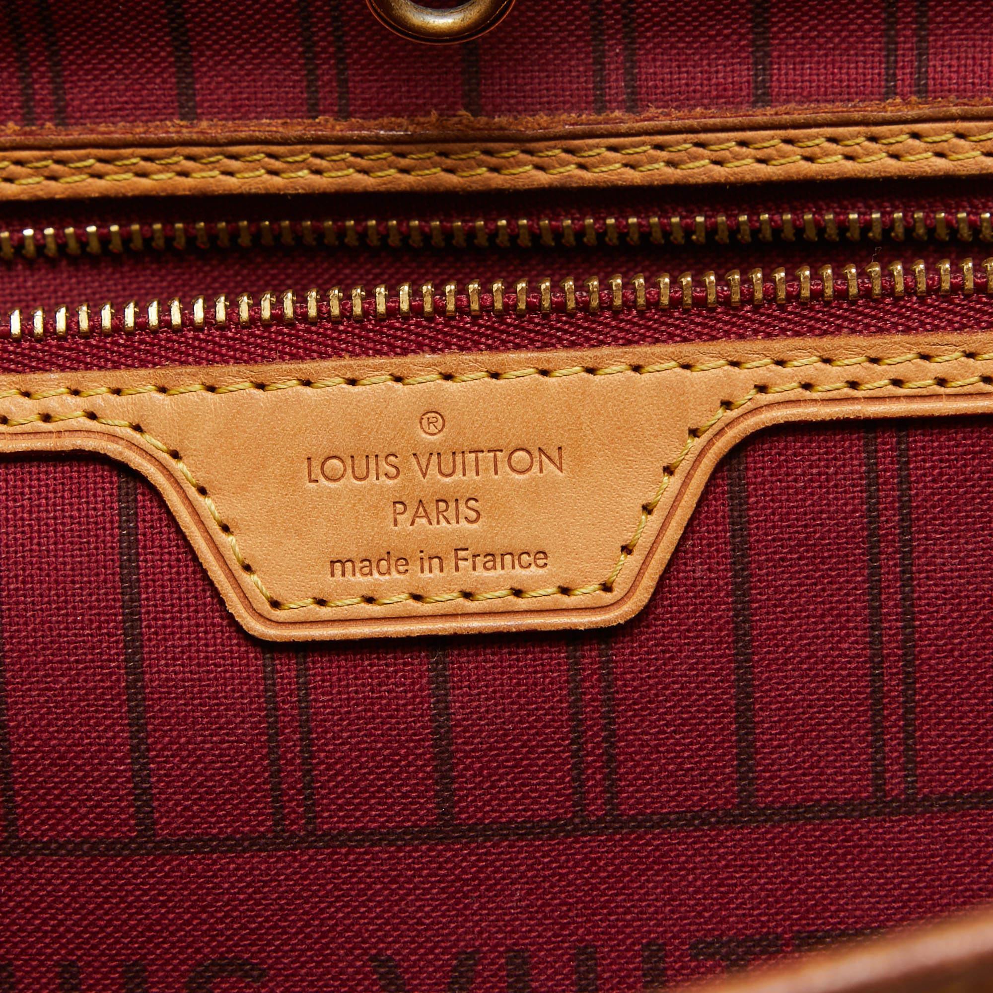 Louis Vuitton Monogram Canvas Neverfull MM Bag For Sale 5