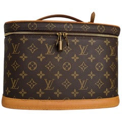 Louis Vuitton Monogram Canvas Schönheits-Etui