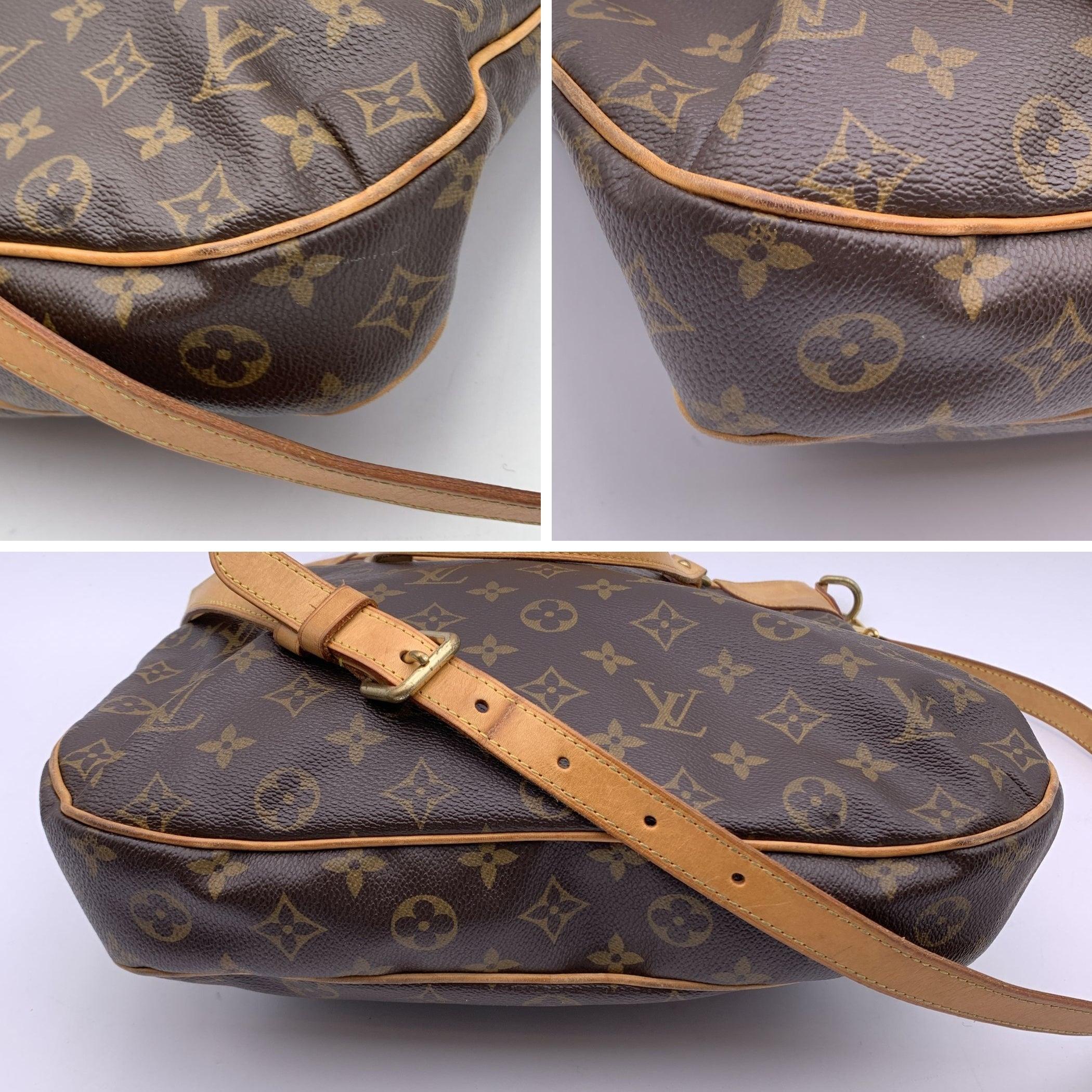 Louis Vuitton Monogram Canvas Odeon GM Tote Shoulder Bag In Good Condition In Rome, Rome