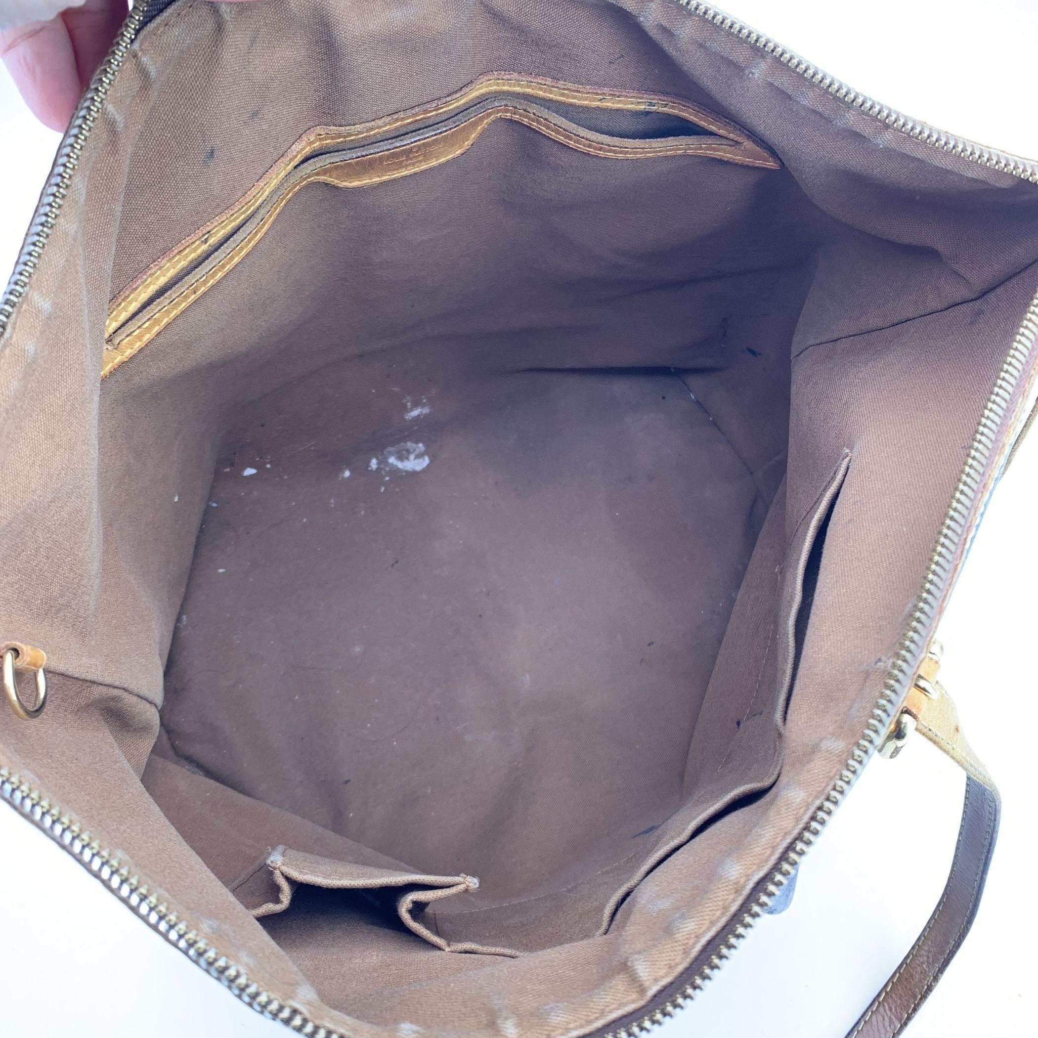 Louis Vuitton Monogram Canvas Palermo GM Tote Bag with Strap In Fair Condition For Sale In Rome, Rome