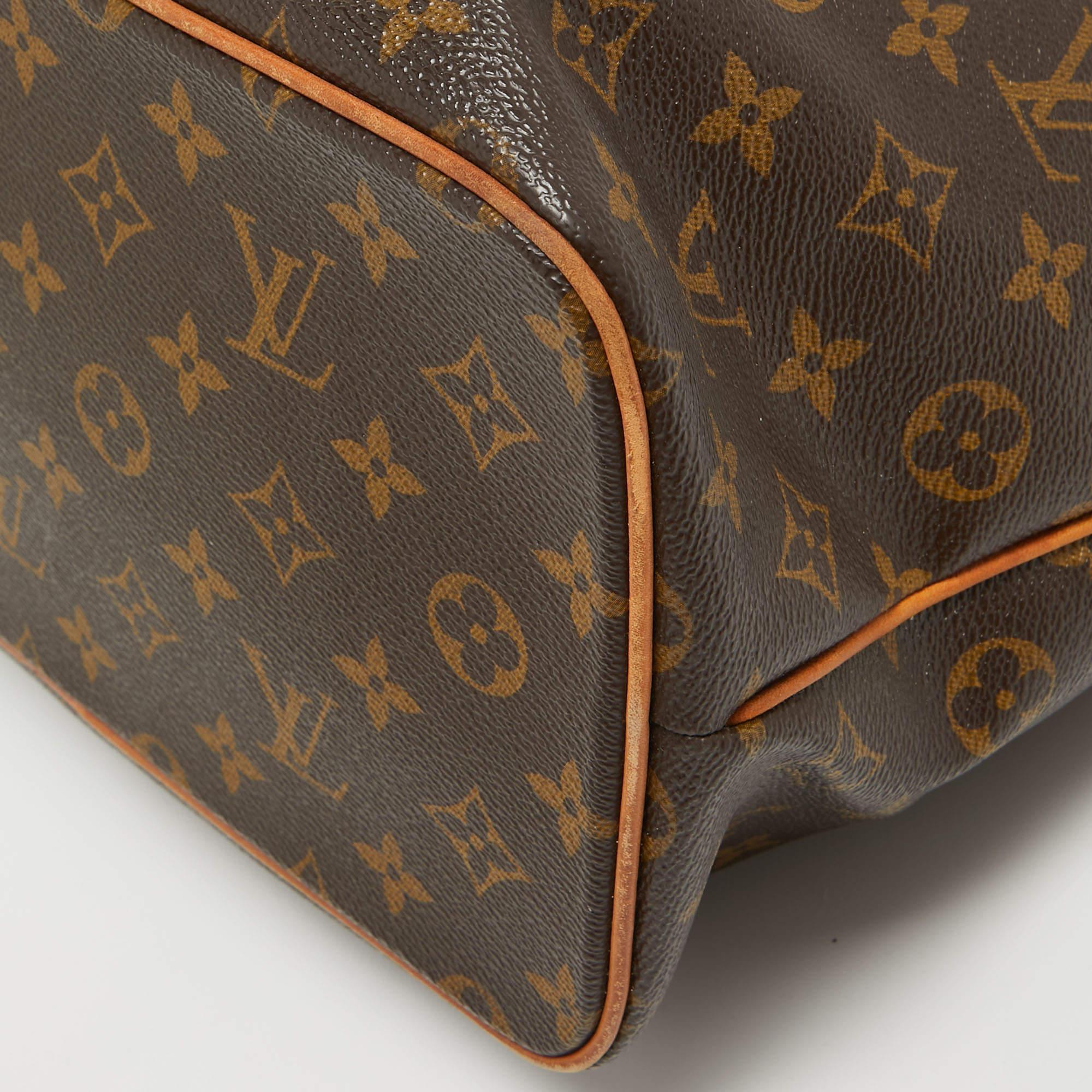 Louis Vuitton Monogram Canvas Palermo PM Bag In Good Condition In Dubai, Al Qouz 2