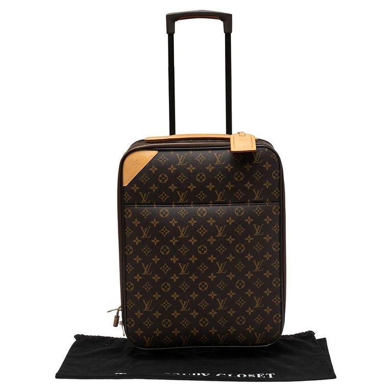 Louis Vuitton Black Leather Luggage Name Tag Louis Vuitton | The Luxury  Closet