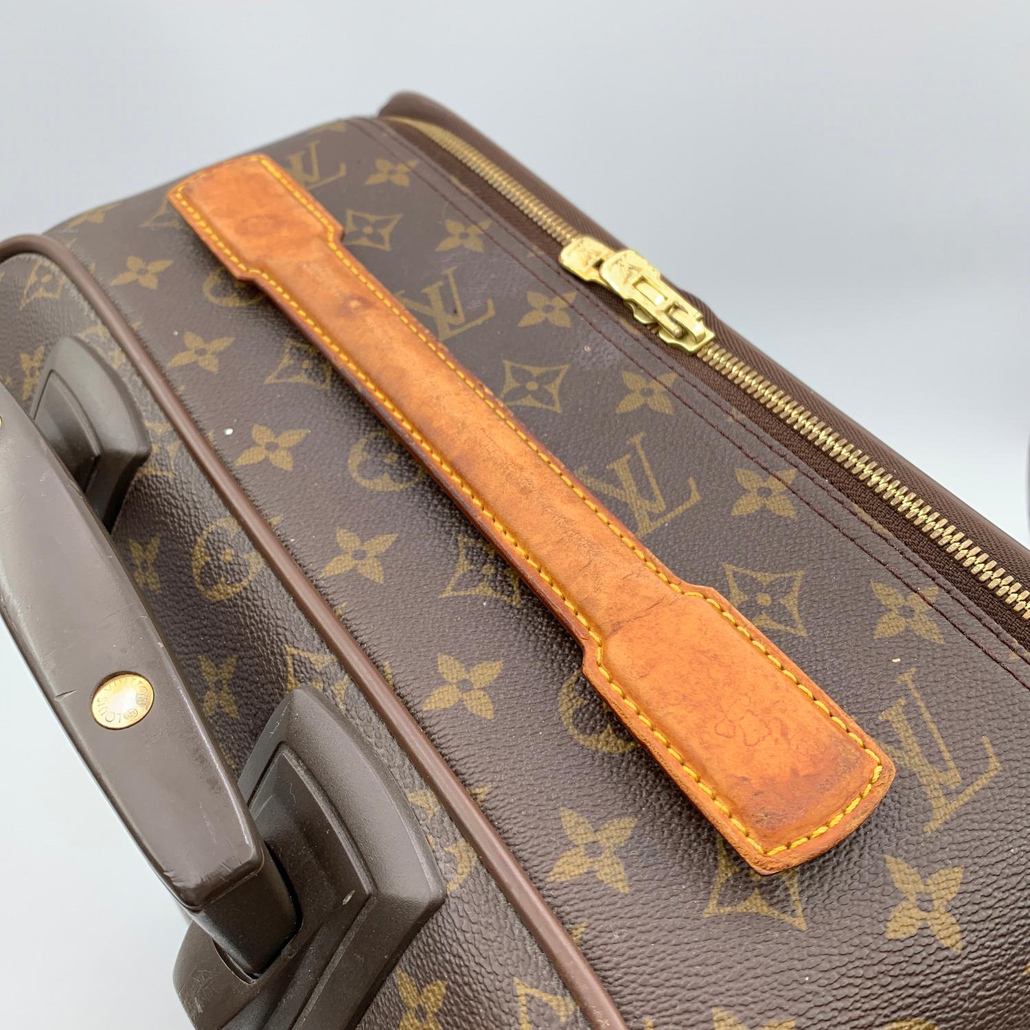 Louis Vuitton Monogram Canvas Pegase 50 Rolling Suitcase In Good Condition In Rome, Rome