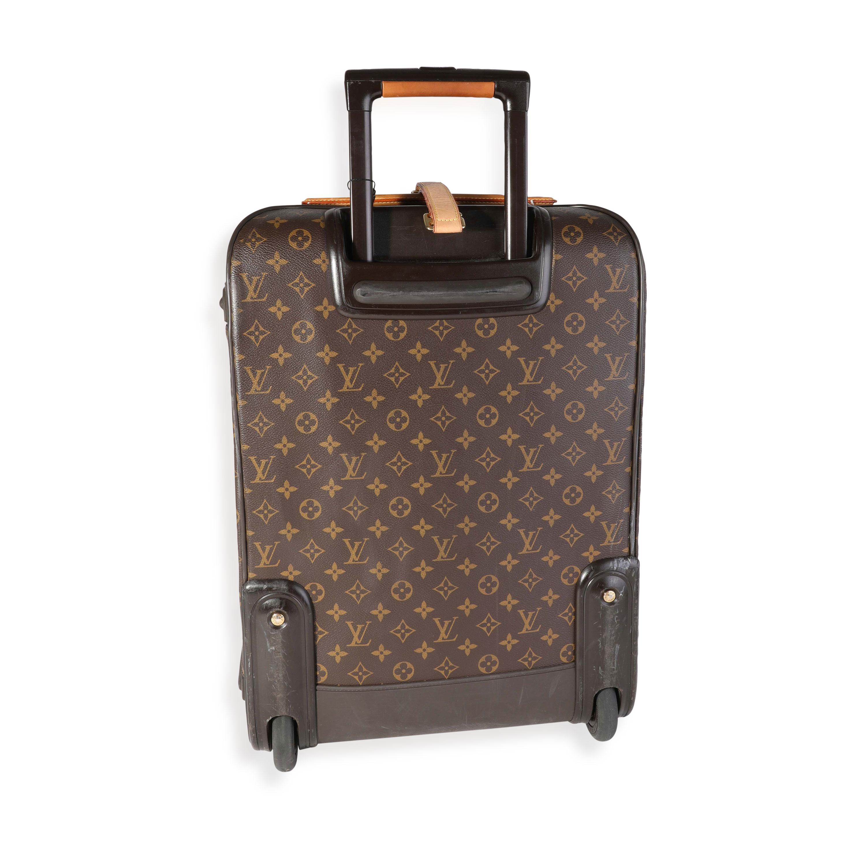 Listing Title: Louis Vuitton Monogram Canvas Pégase 55 Suitcase
SKU: 118575
Condition: Pre-owned (3000)
Handbag Condition: Fair
Condition Comments: Scratches to exterior trim and hardware. Interior is clean.
Brand: Louis Vuitton
Origin Country: