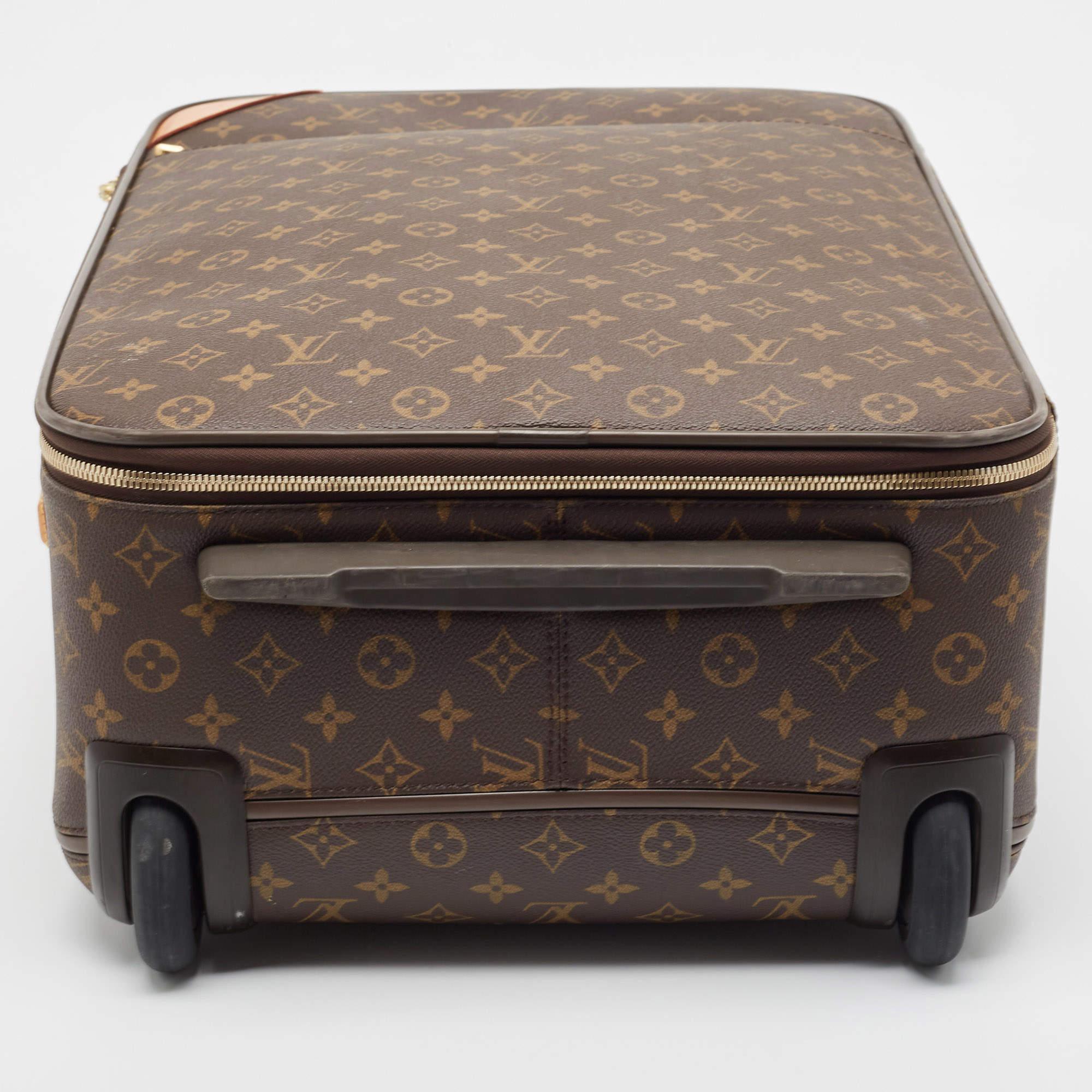 Louis Vuitton Monogram Canvas Pegase Legere 50 Gepäckstücke aus Segeltuch im Angebot 5