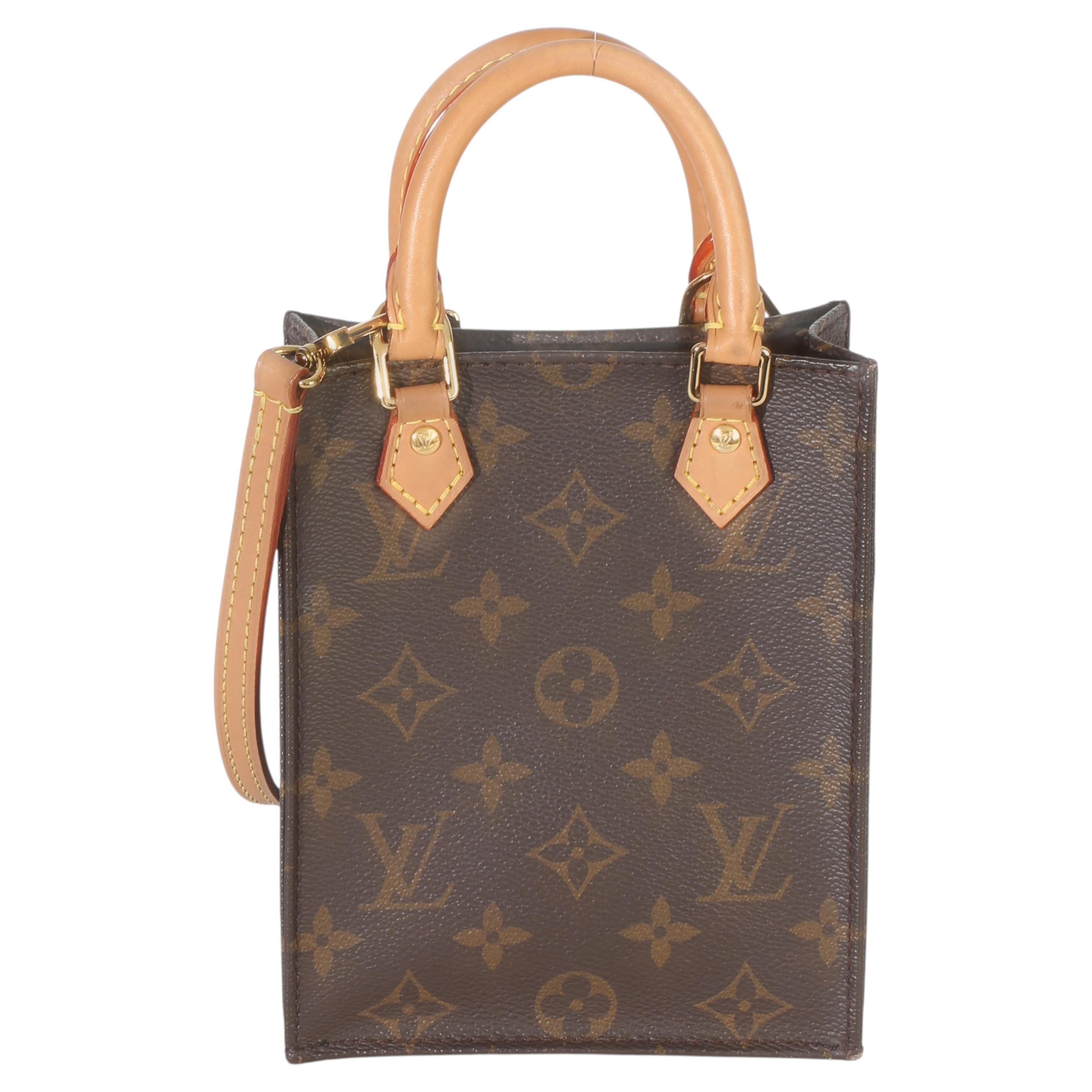 Louis Vuitton Monogram Canvas Petit Sac Plat