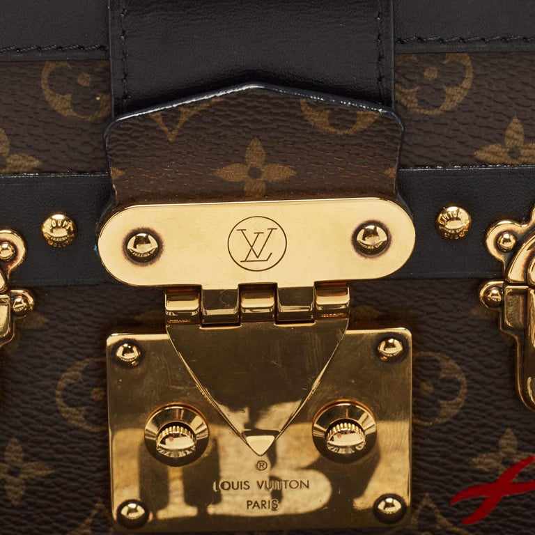 Louis Vuitton Monogram Canvas Petite Malle Bag at 1stDibs  louis vuitton  maille, malle avion, petite valise louis vuitton