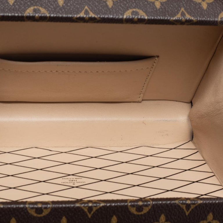 Louis Vuitton Monogram Canvas Petite Malle Bag For Sale 2