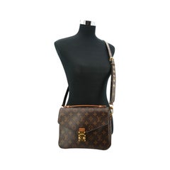 Louis Vuitton Monogram Canvas Pochette Metis Crossbody Bag Handbag