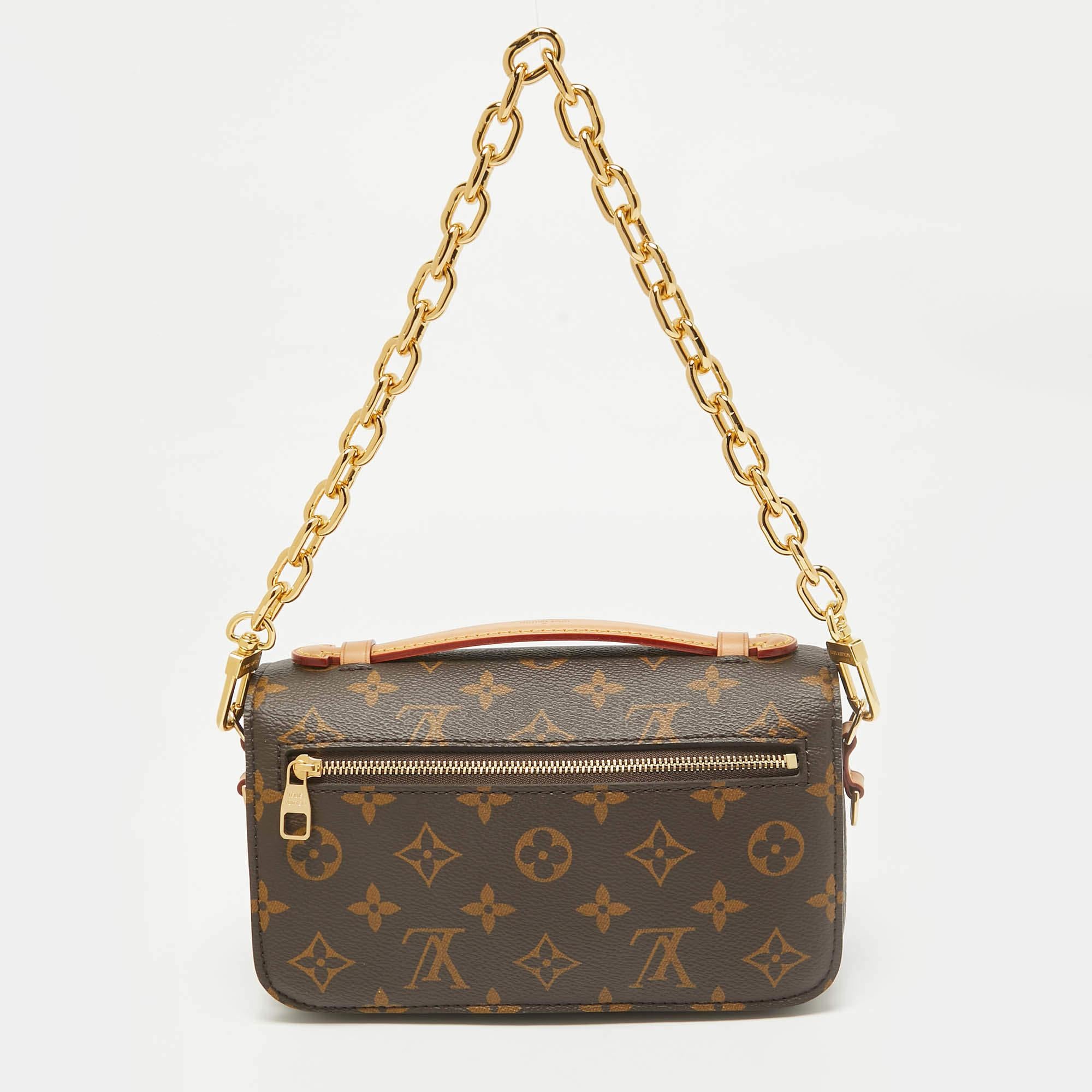 Louis Vuitton Monogram Canvas Pochette Metis East West Bag In Good Condition In Dubai, Al Qouz 2
