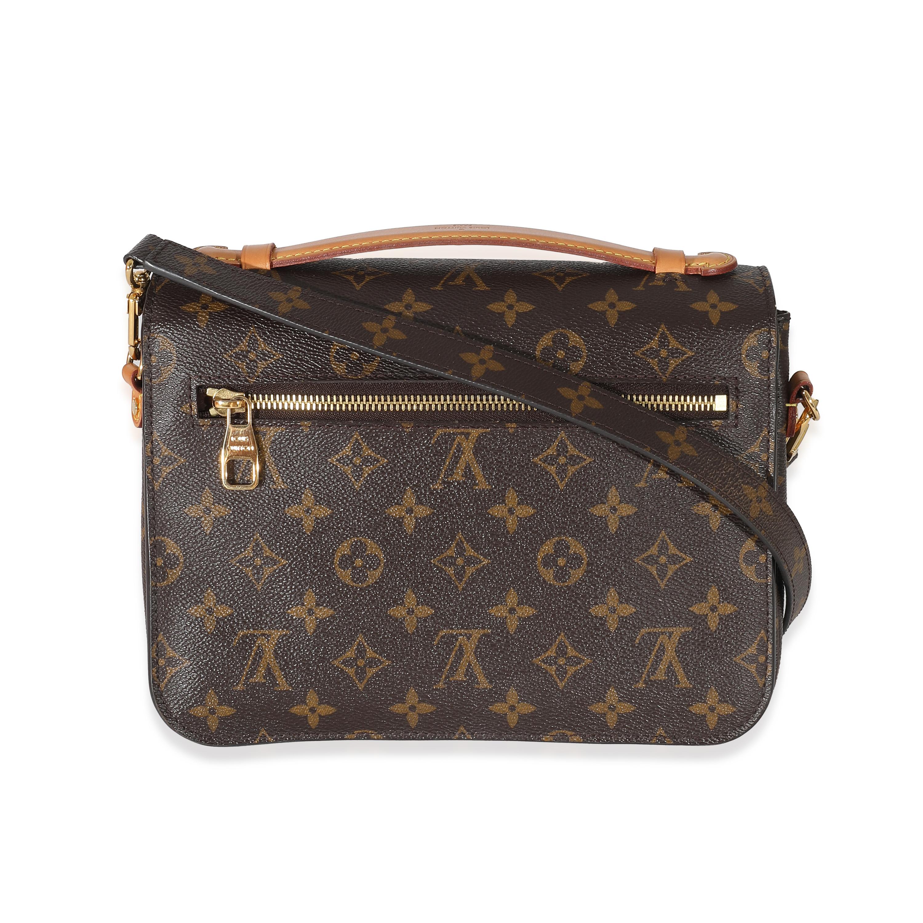 Louis Vuitton Monogram Canvas Pochette Metis In Excellent Condition In New York, NY