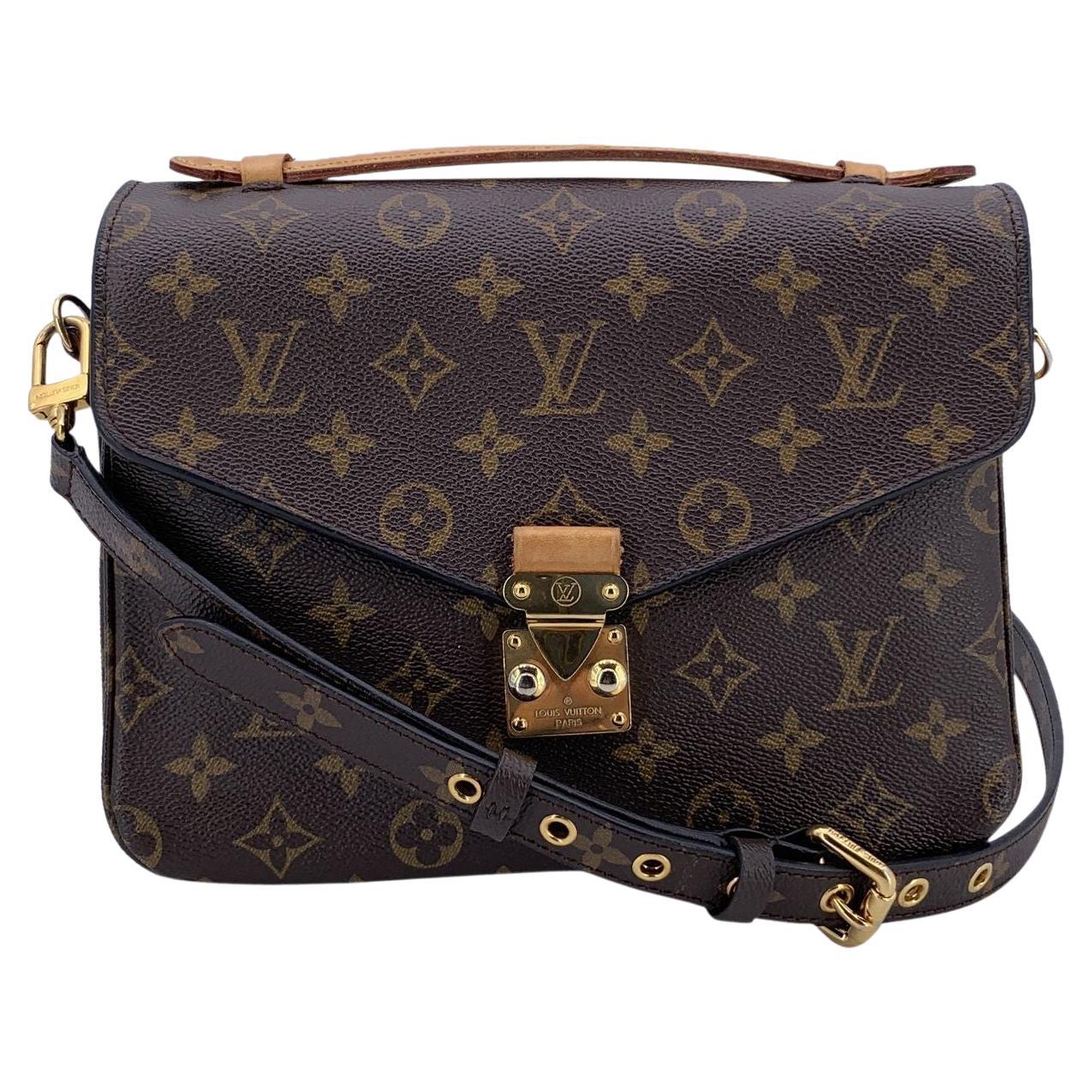 Louis Vuitton Monogram Canvas Pochette Metis Handbag Shoulder Bag For Sale