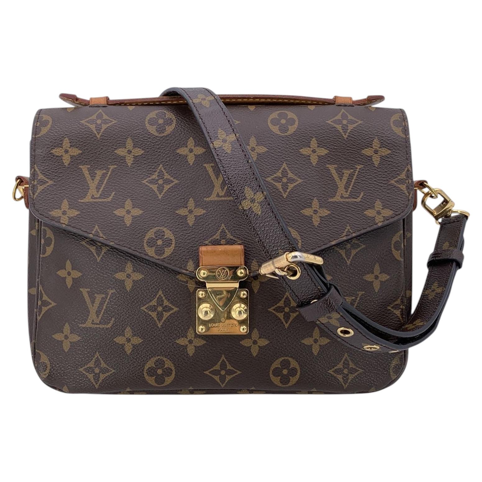 Louis Vuitton Monogram Canvas Pochette Metis Shoulder Bag Handbag