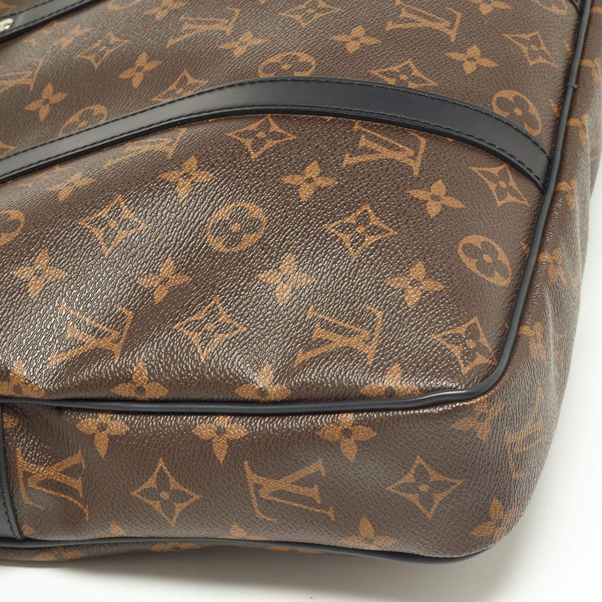 Louis Vuitton Monogram Canvas Porte Documents Voyage PM Bag 8