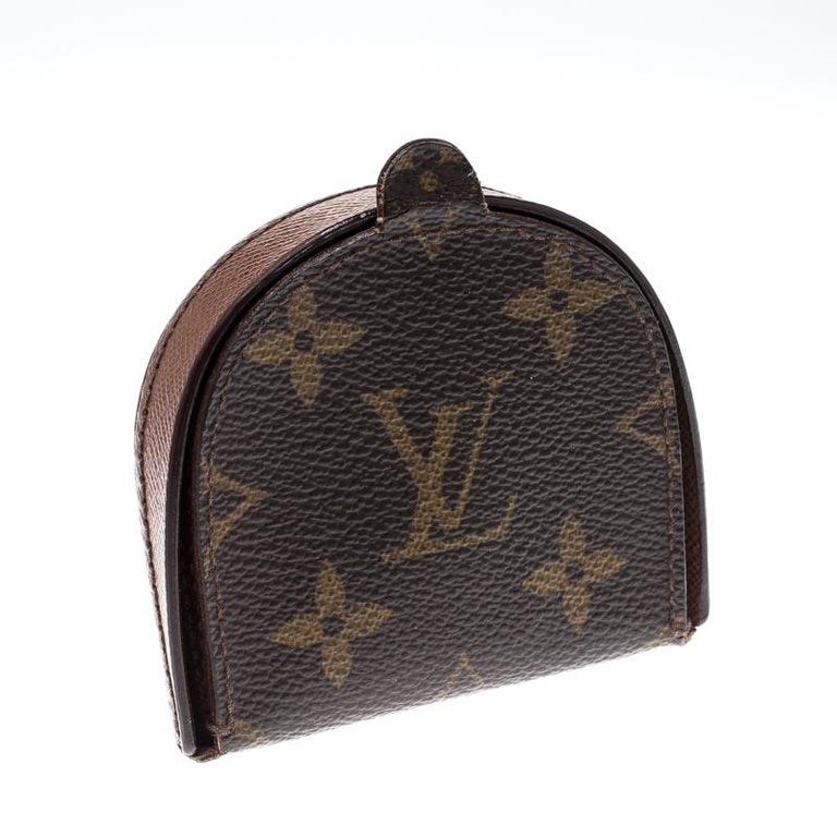 Louis Vuitton Porte monnaie schilling coin purse monogram CA0096