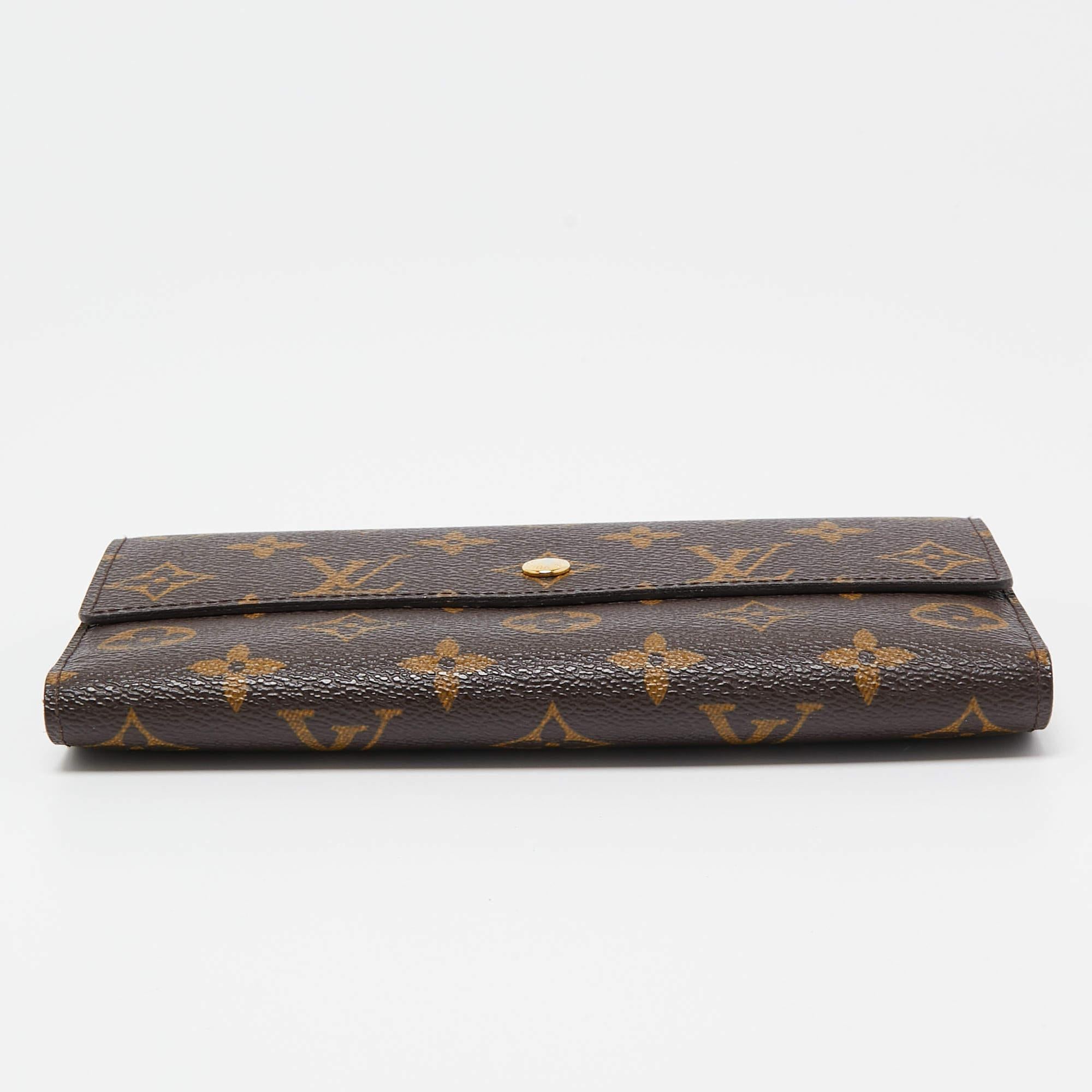 Women's Louis Vuitton Monogram Canvas Porte-Tresor International Wallet