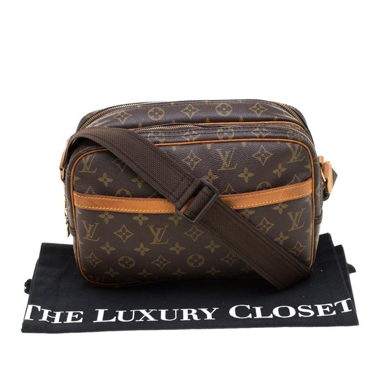 Louis Vuitton Monogram Canvas Reporter PM Bag For Sale at 1stdibs