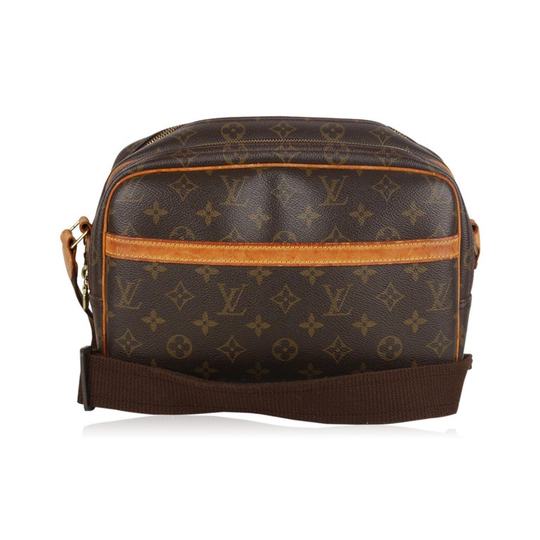 Louis Vuitton Monogram Canvas Reporter PM Crossbody Bag For Sale at 1stdibs