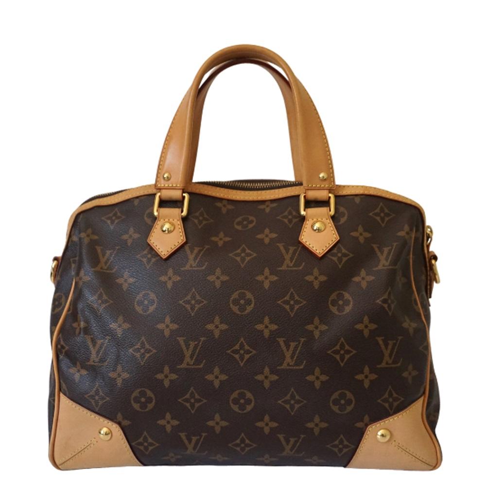 To make a brilliant vogue statement, this bag by Louis Vuitton is just what you need. A fabulous complement to your dress will be this classy bag in brown. A fresh take on elegance, this bag crafted from monogram canvas is perfect to complete your