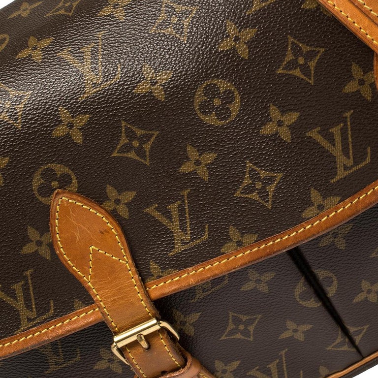 Louis Vuitton, A monogram canvas 'Sac Gibeciere GM' messenger bag