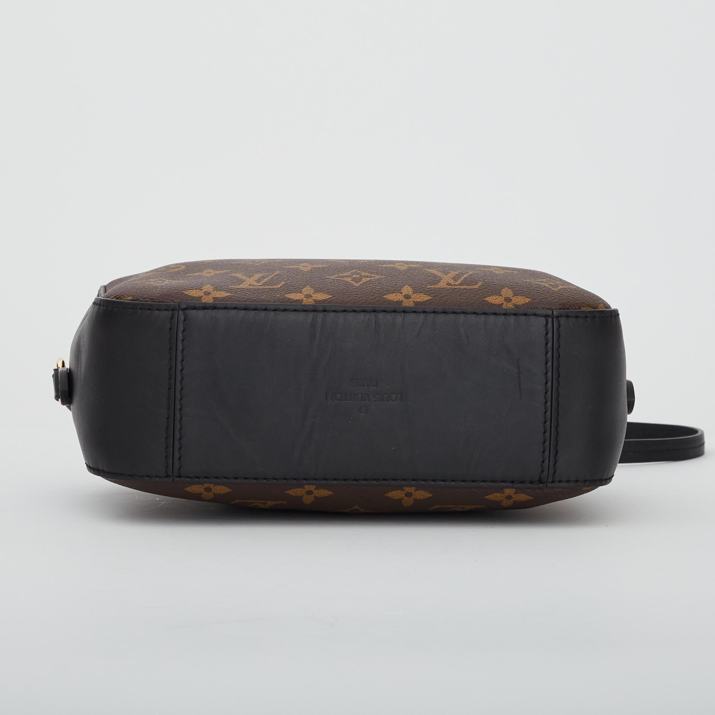 Louis Vuitton Saintonge Umhängetasche aus Segeltuch mit Monogramm (2018) (Schwarz)