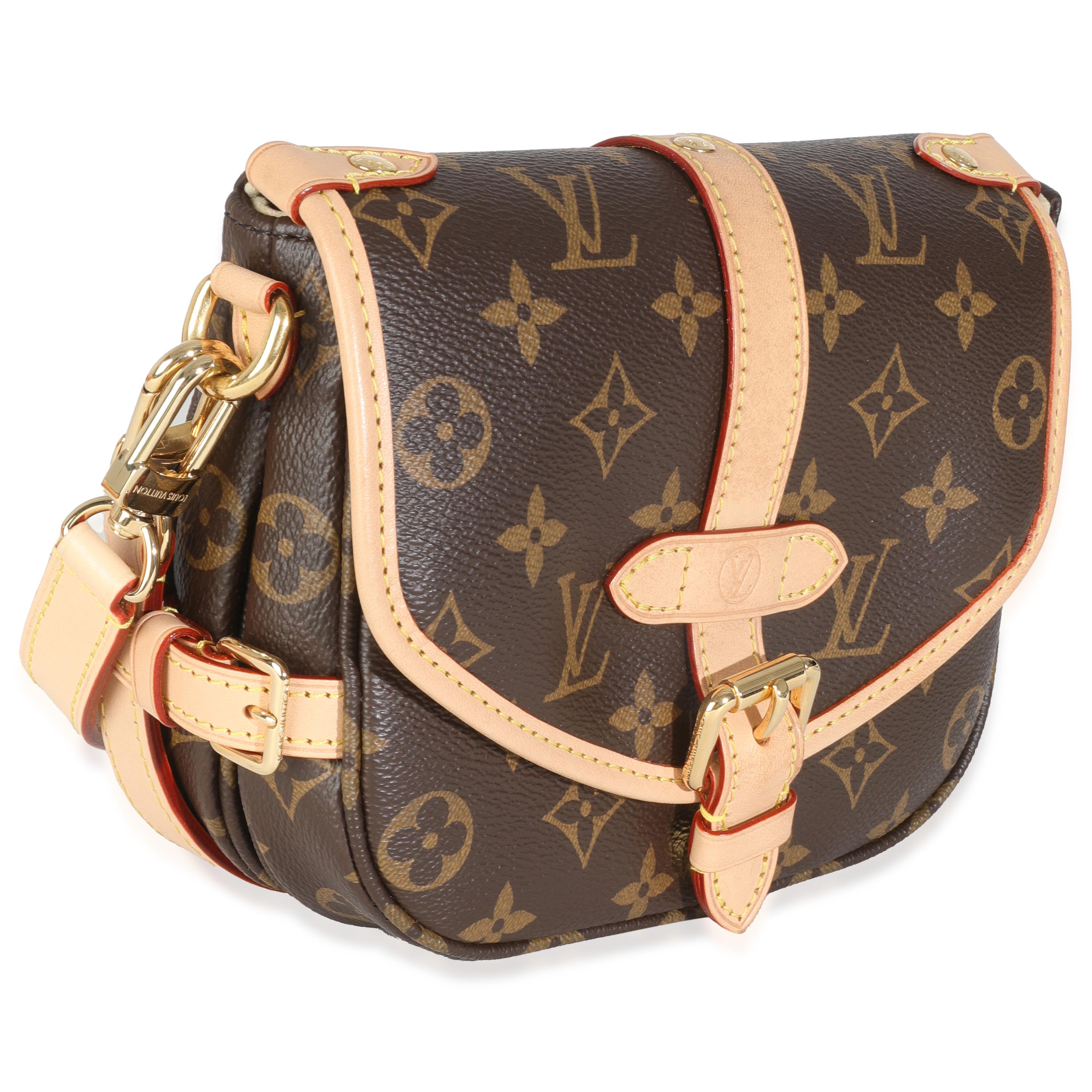 Marron Louis Vuitton Monogram Canvas Saumur BB en vente