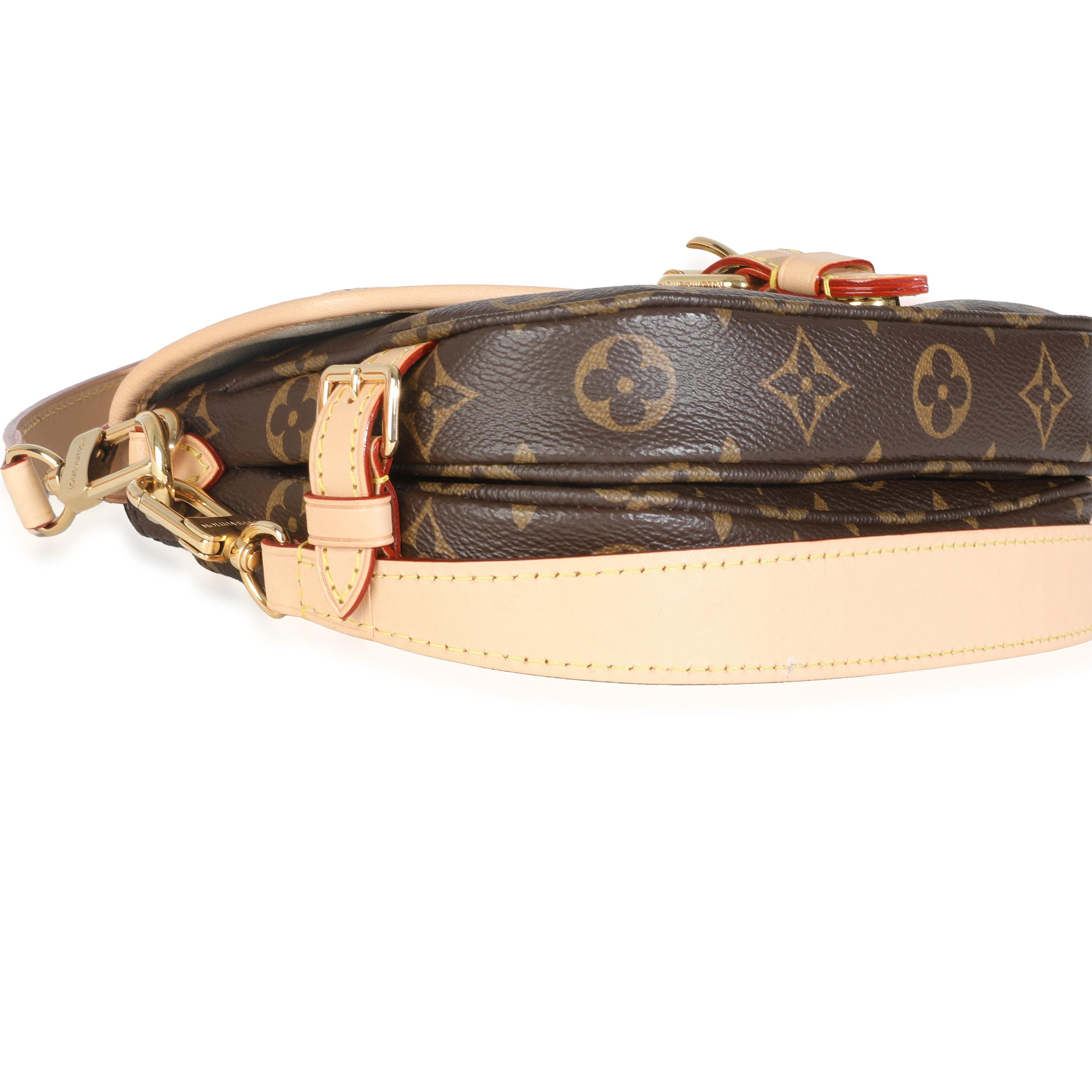 Louis Vuitton Monogram Canvas Saumur BB en vente 2