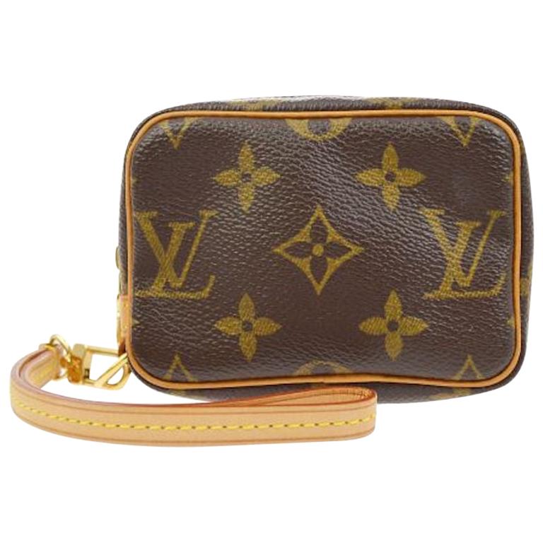 Louis Vuitton Monogram Canvas Small Mini Evening Clutch Wristlet Pochette  Bag