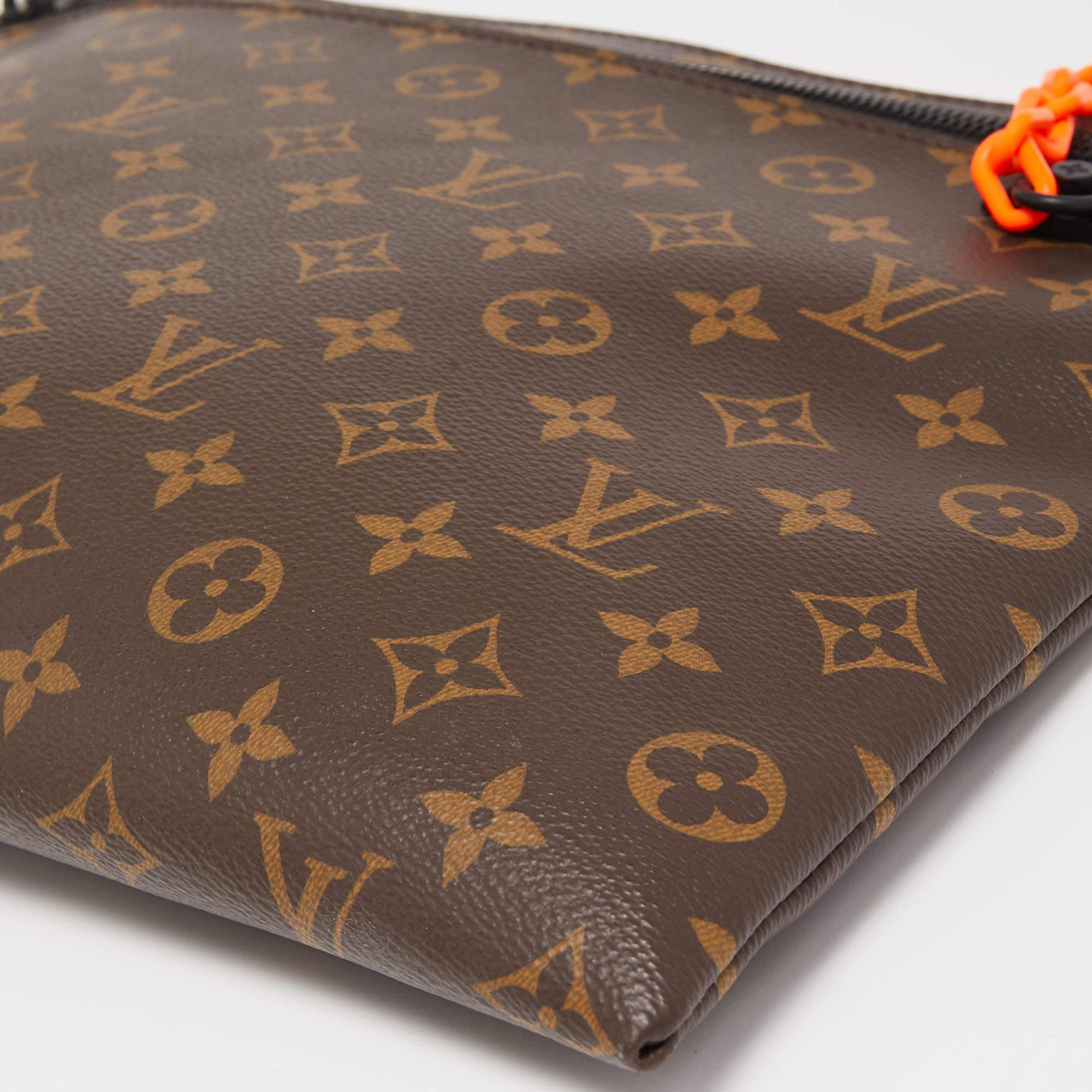 The house of Louis Vuitton offers this beautiful Solar Ray A4 Pochette to help you create timeless style edits every season. Crafted with quality materials, this piece will last you a long time.

