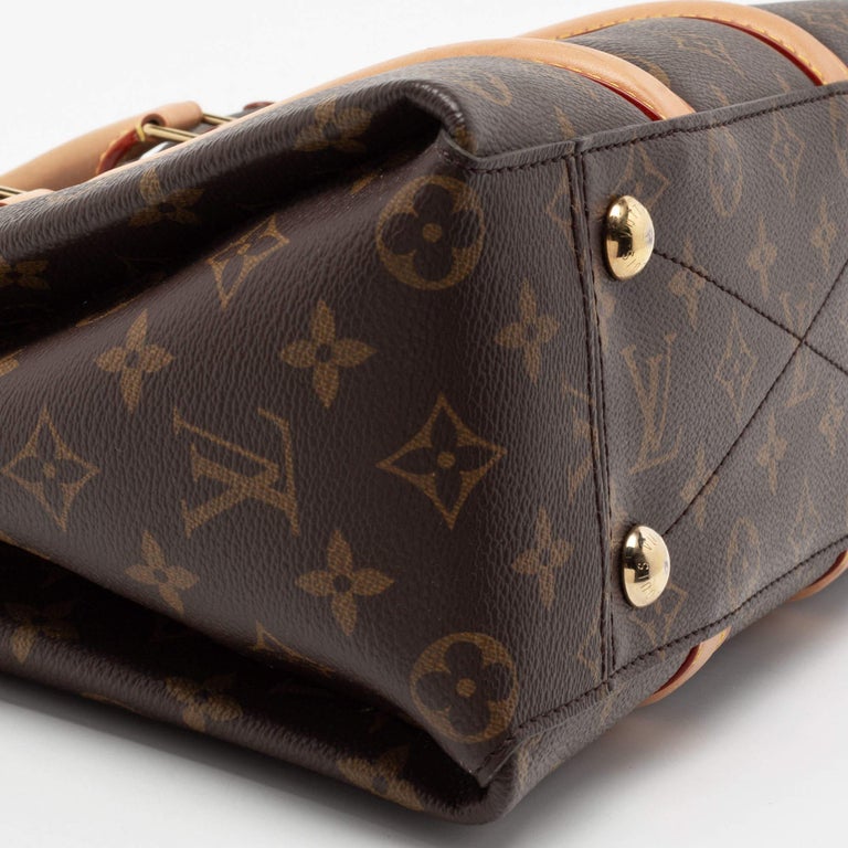 Louis Vuitton Monogram Canvas and Black Leather Soufflot MM For Sale at  1stDibs