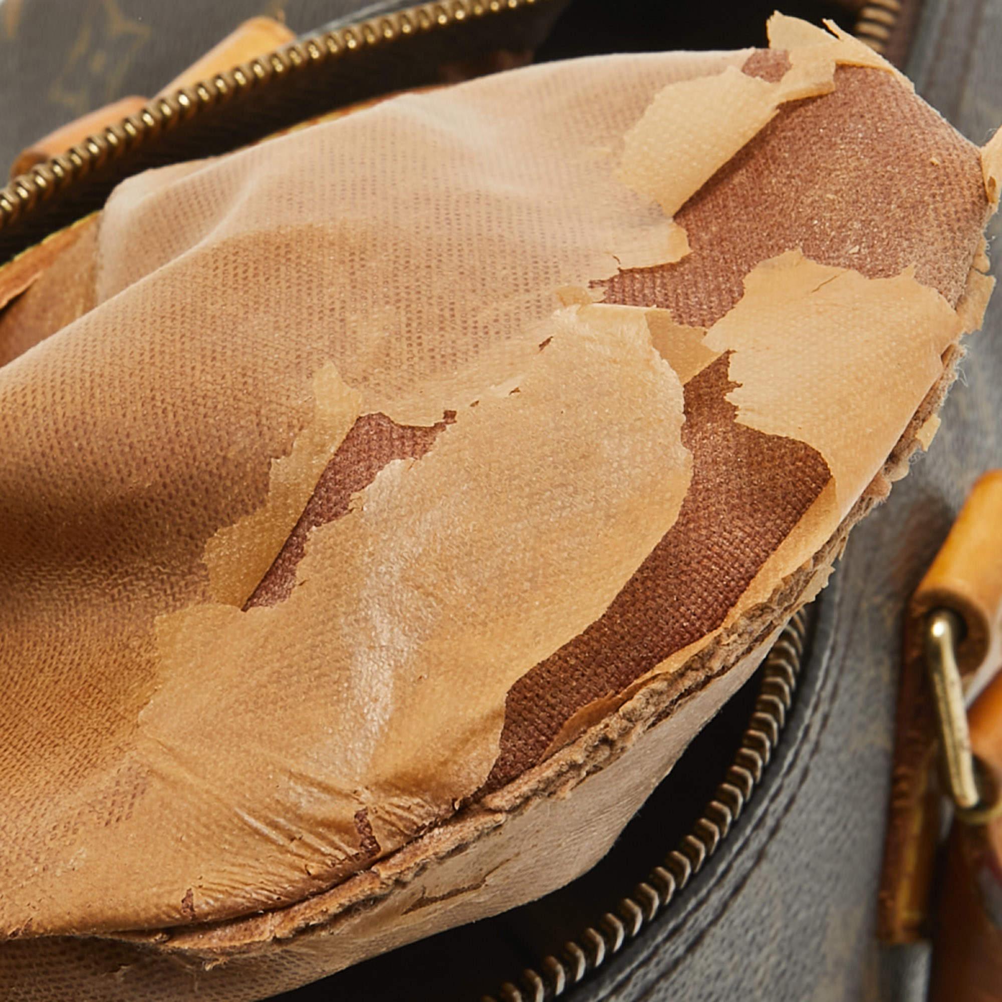 Louis Vuitton Monogram Canvas Speedy 30 Bag 12