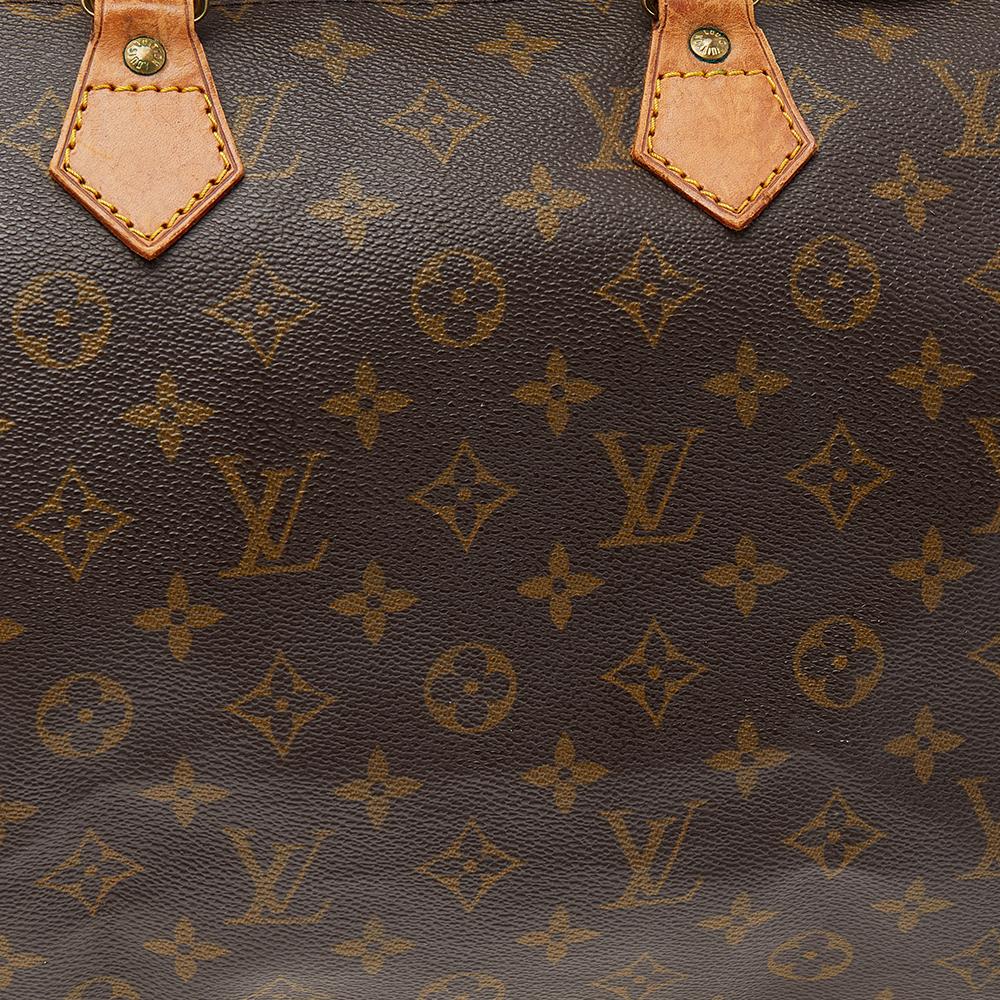 Louis Vuitton Monogram Canvas Speedy 35 Bag In Good Condition In Dubai, Al Qouz 2