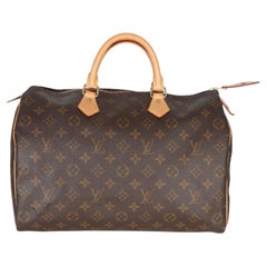Louis Vuitton Monogram Canvas Speedy 35